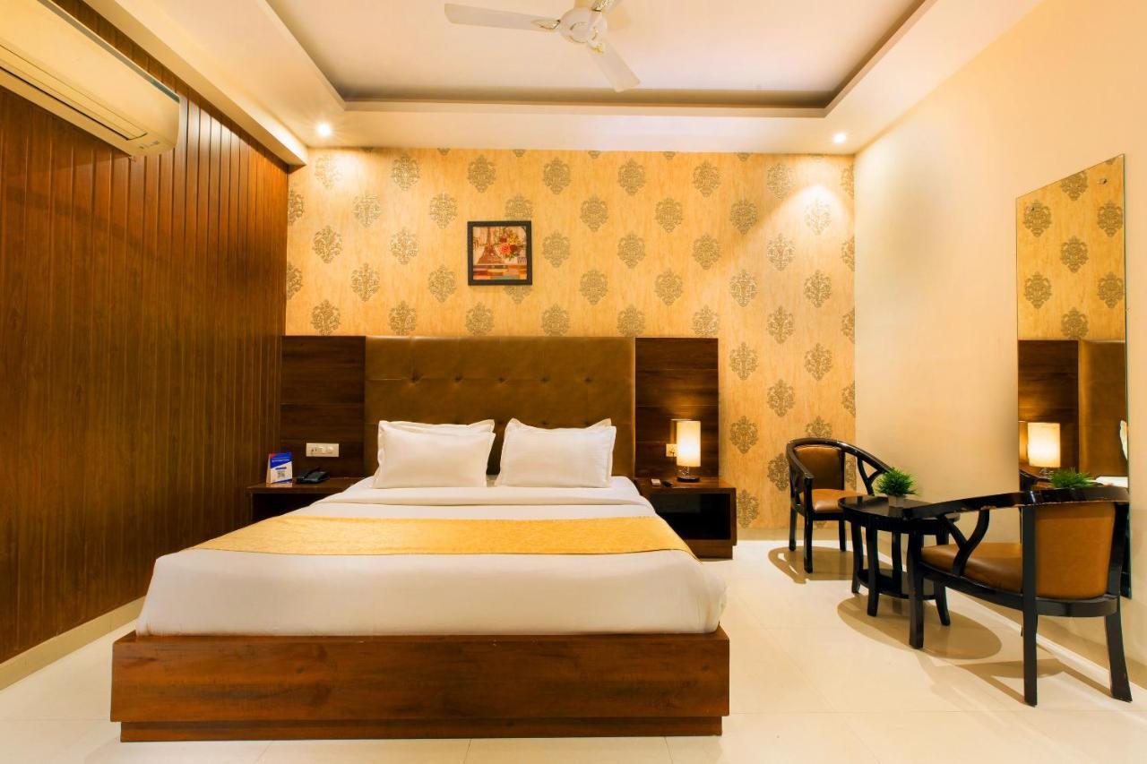 The Vegas By De Pavilion, Delhi Airport Екстер'єр фото