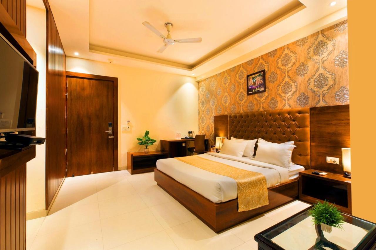 The Vegas By De Pavilion, Delhi Airport Екстер'єр фото